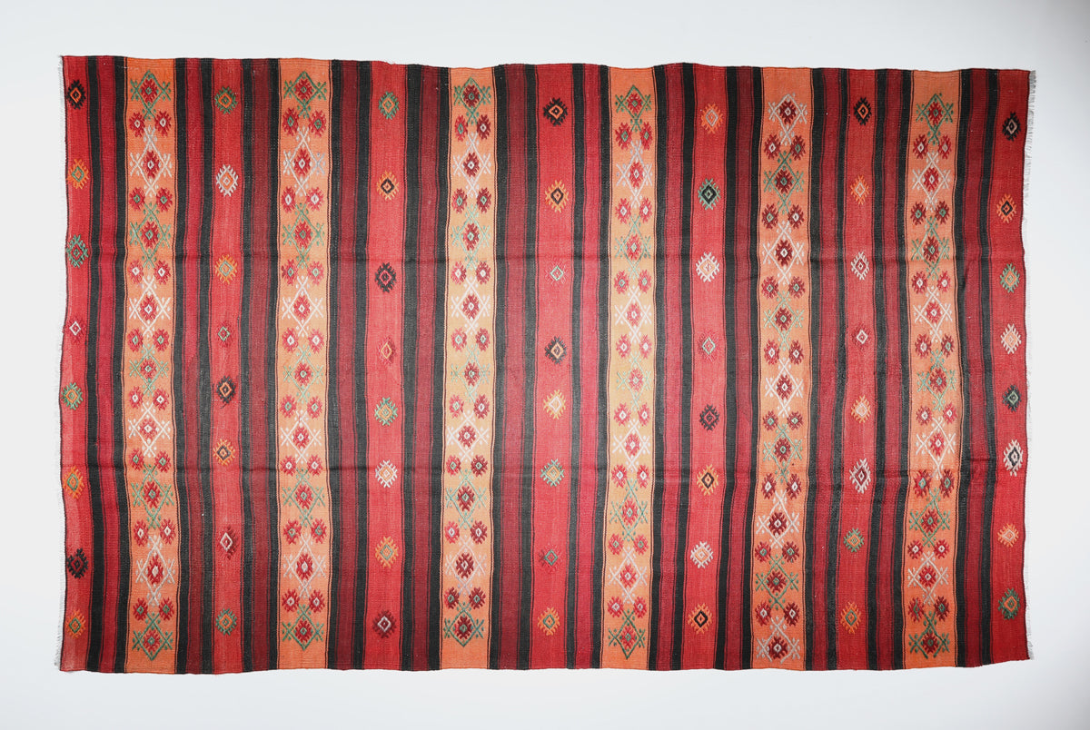 Vintage Denizli Kilim