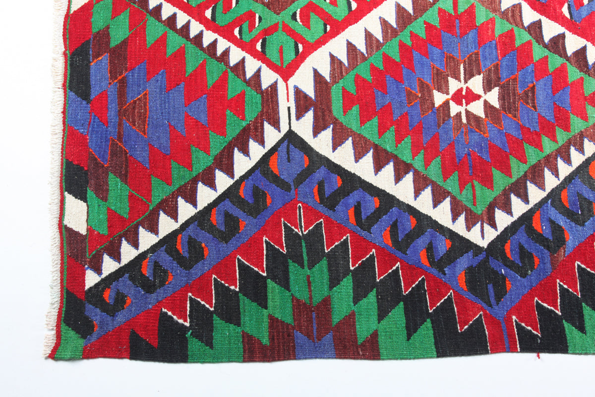 Vintage Ushak (Oushak) Kilim