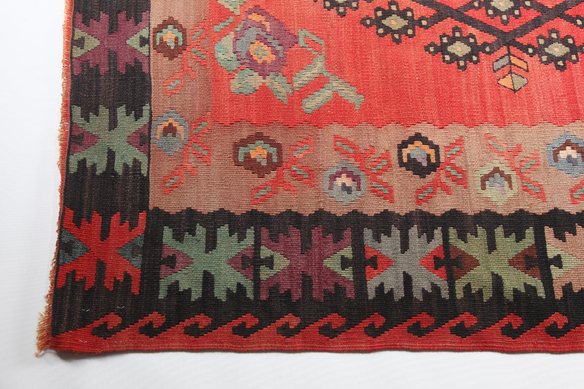 Vintage Pirot Kilim