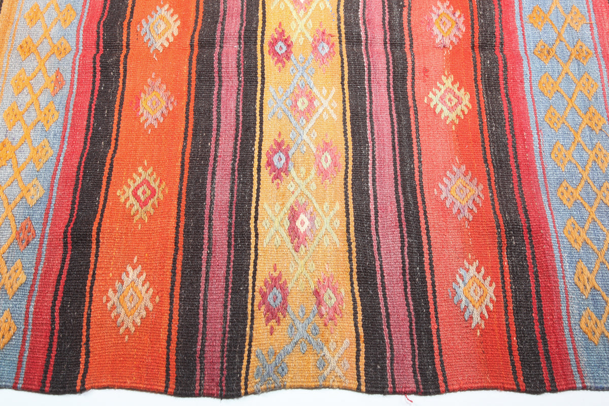 Vintage Denizli Kilim