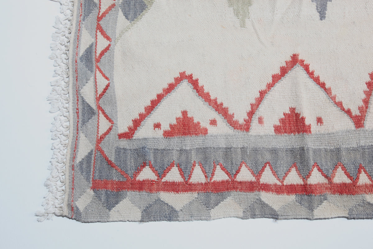 Sofra Kilim