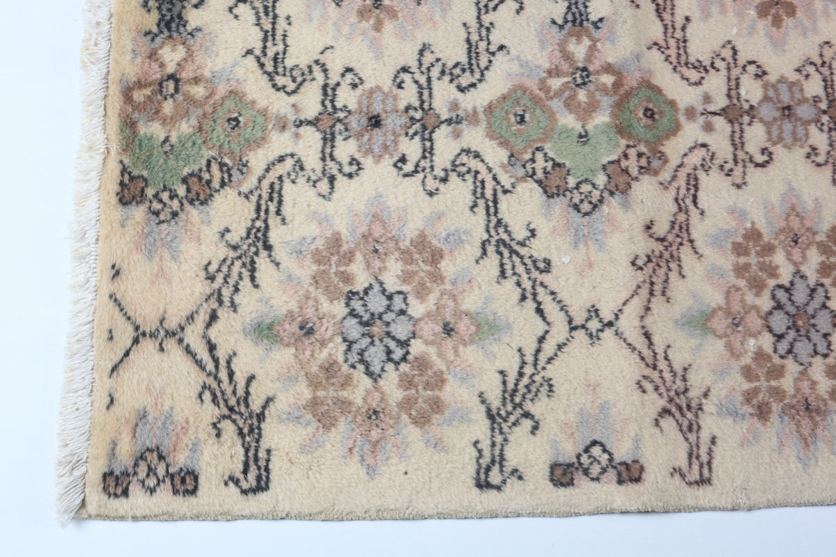 Vintage Isparta Carpet