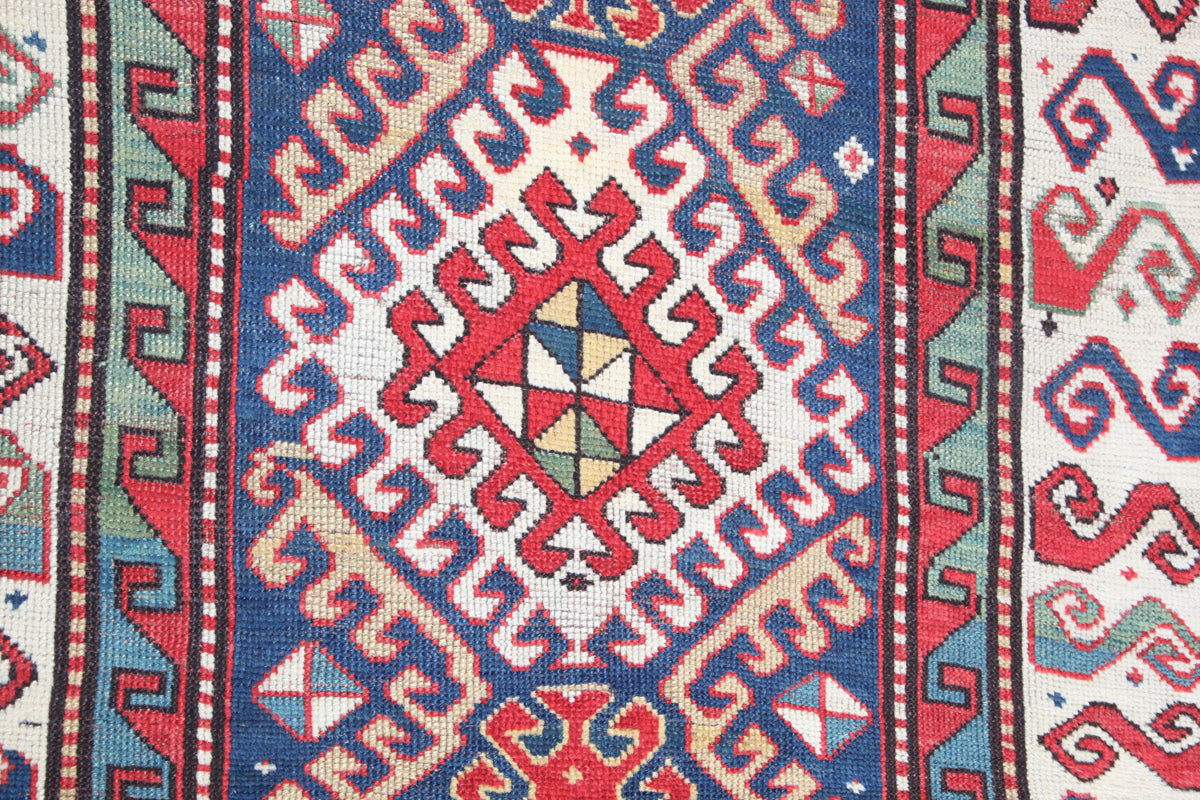 Antique Bordjalo Baku Carpet