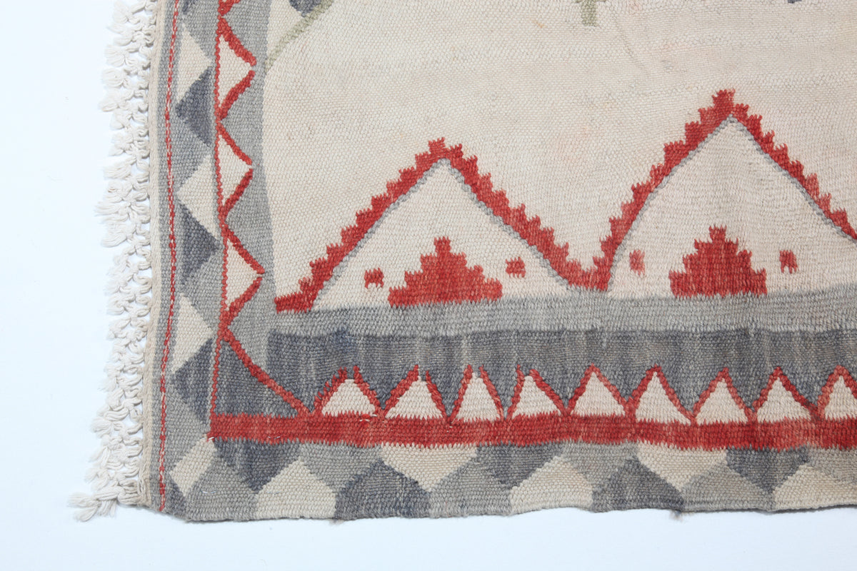 Sofra Kilim