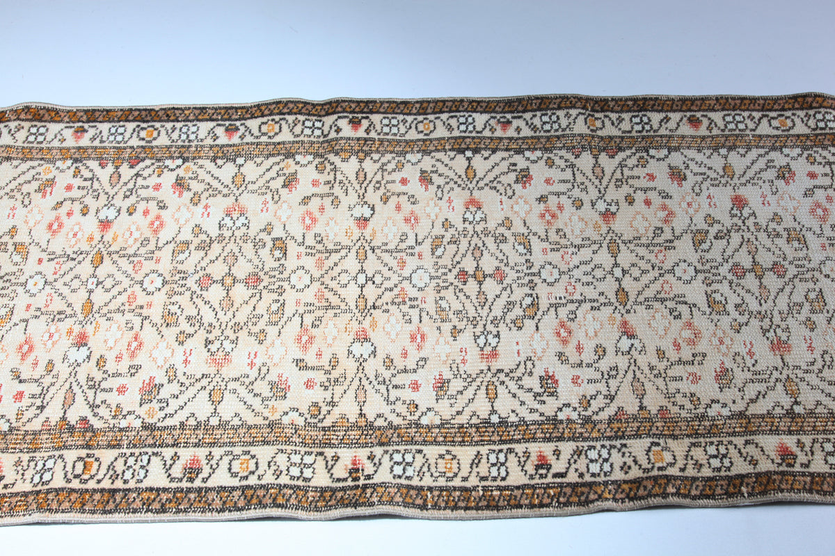 Vintage Isparta Runner