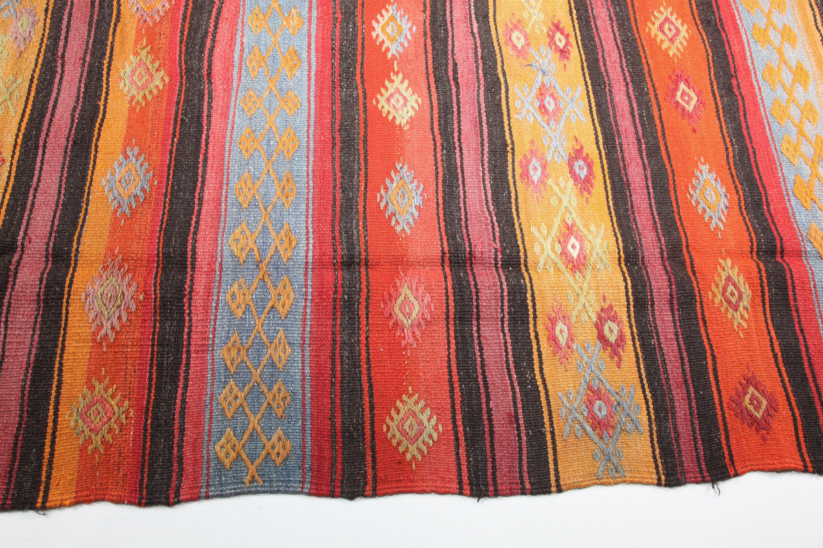 Vintage Denizli Kilim