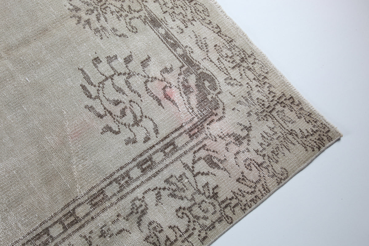 Vintage Isparta Carpet