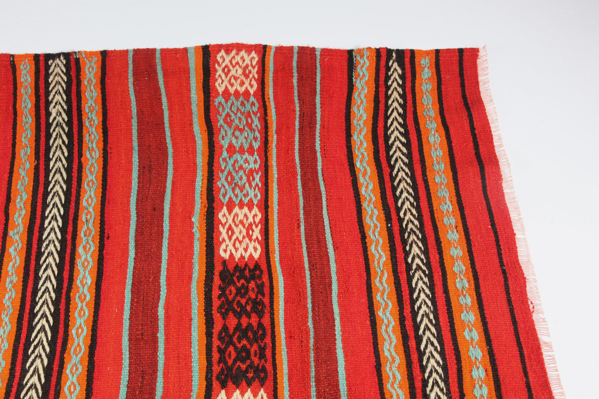 Vintage Denizli Kilim