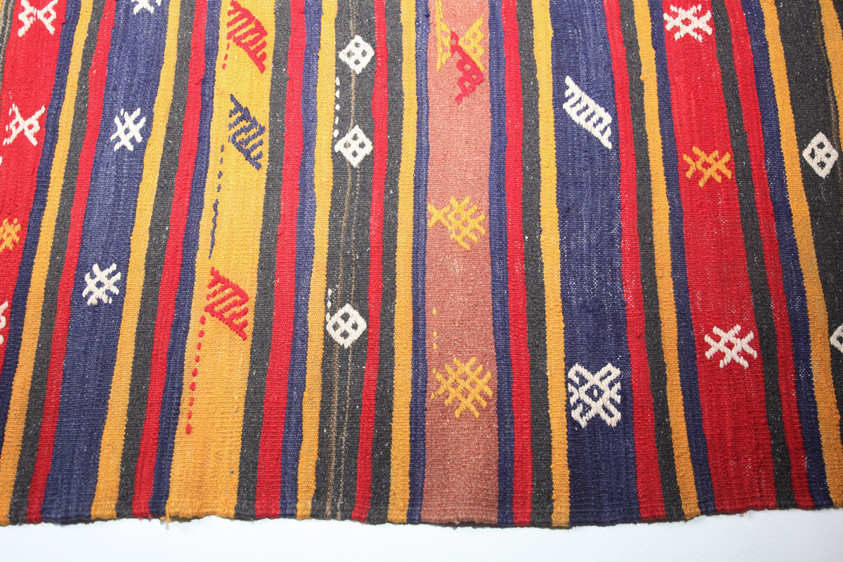 Vintage Balikkesir Kilim