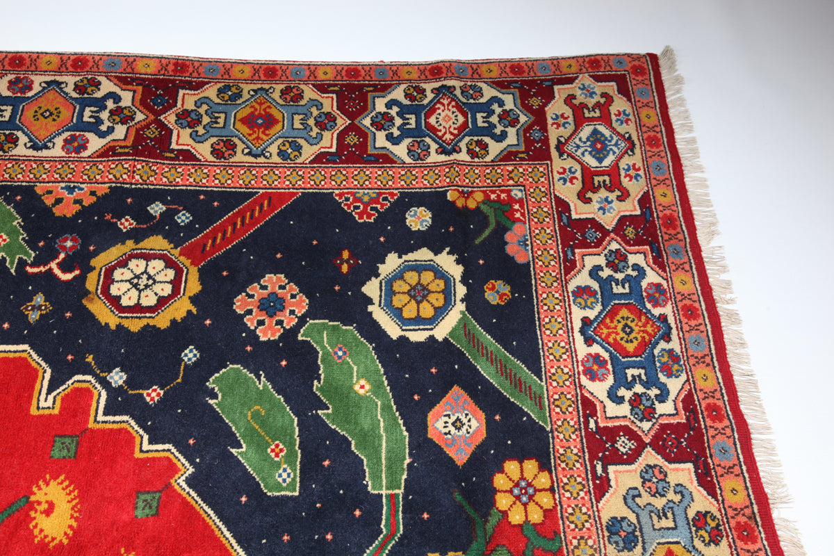 Pergamum Carpet