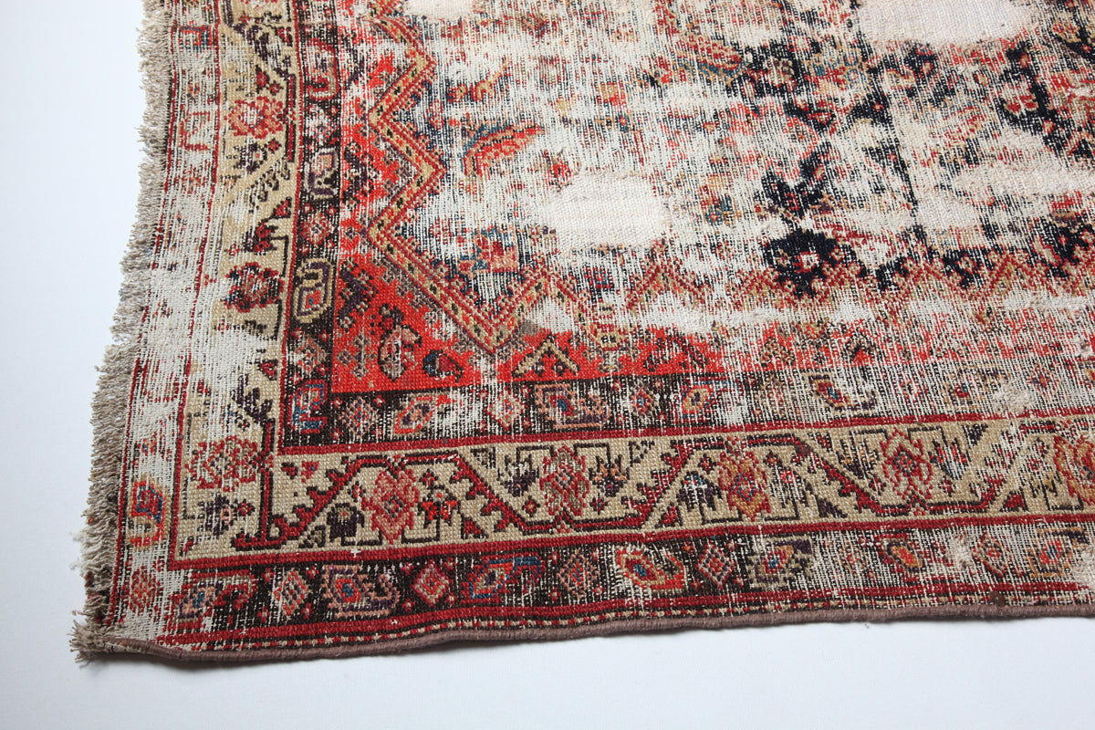 ANTIQUE MELAHIR CARPET