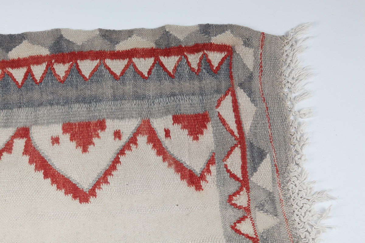 Sofra Kilim