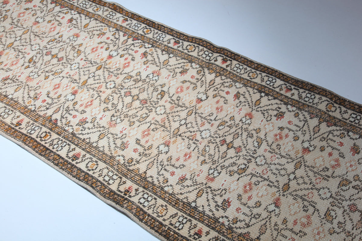 Vintage Isparta Runner