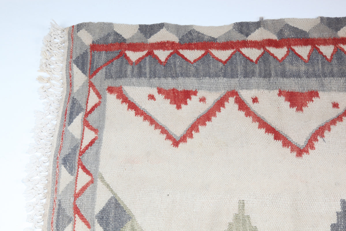 Sofra Kilim