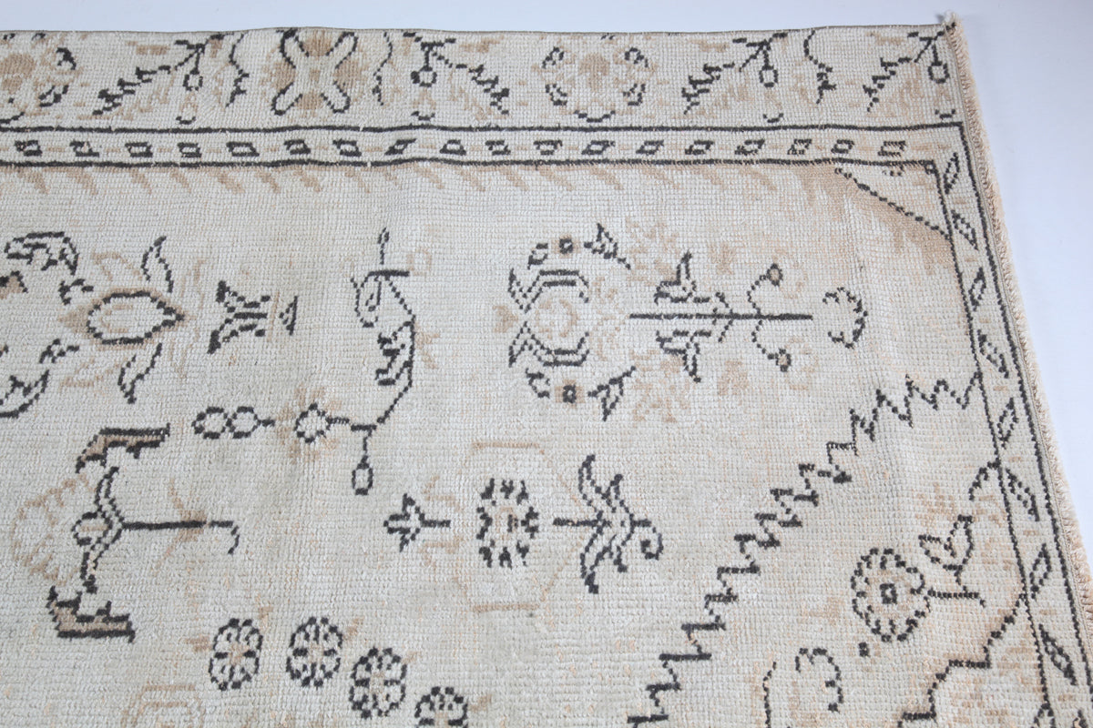 Vintage Burdur Carpet