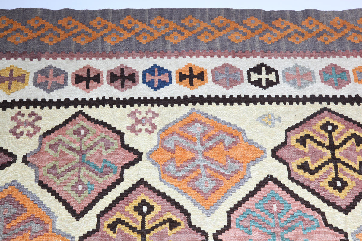 Vintage Konya Kilim