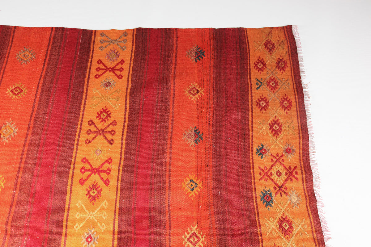 Vintage Denizli Kilim