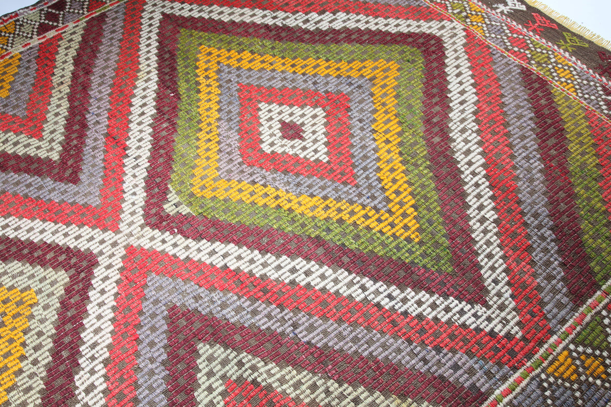 Vintage Manisa Cicim Kilim