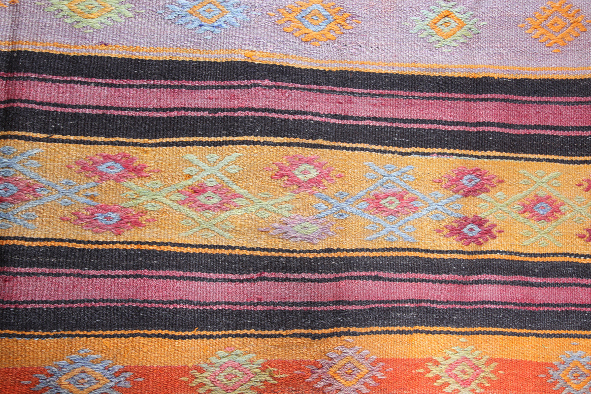 Vintage Denizli Kilim