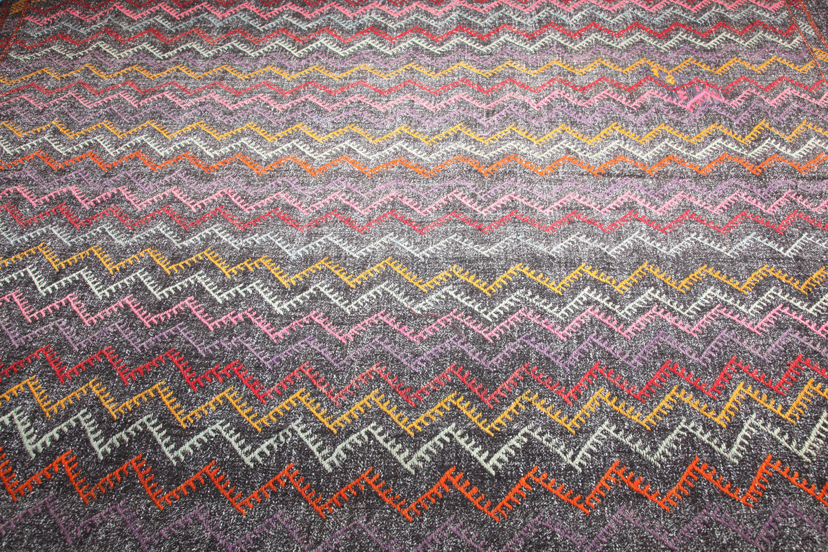 Vintage Manisa Jijim Kilim