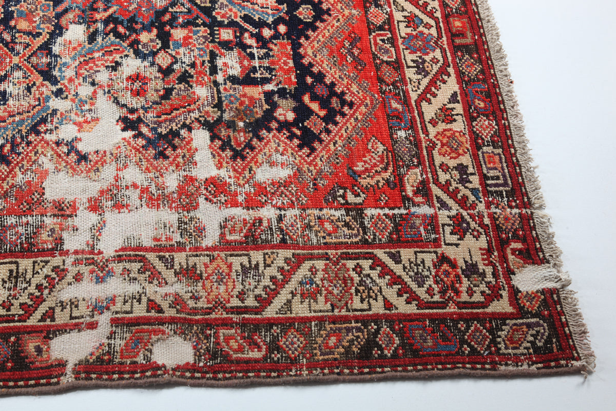 ANTIQUE MELAHIR CARPET