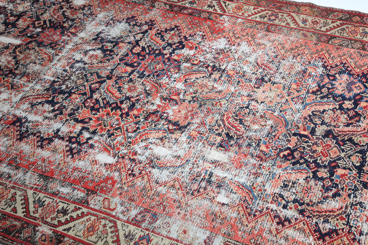 ANTIQUE MELAHIR CARPET