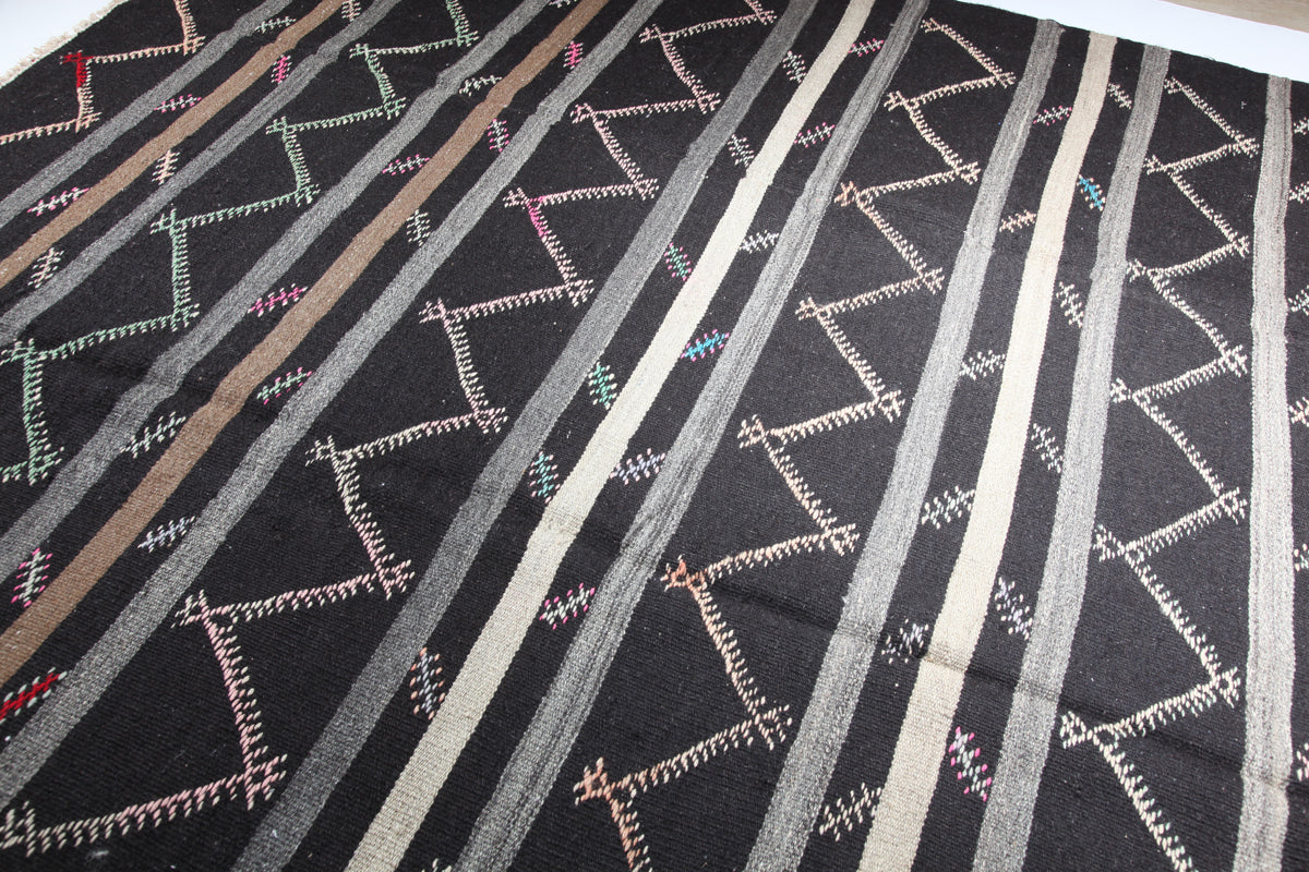 Vintage Manisa Jijim Kilim