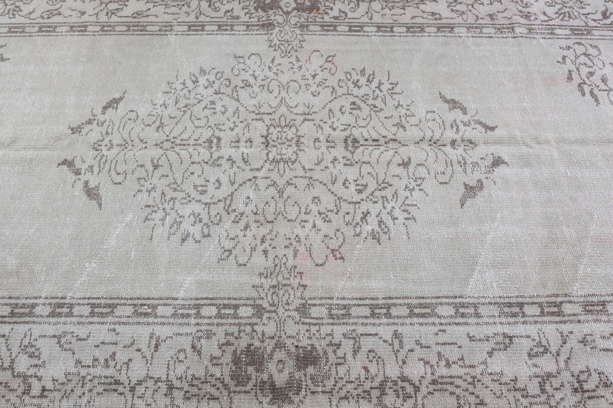 Vintage Isparta Carpet