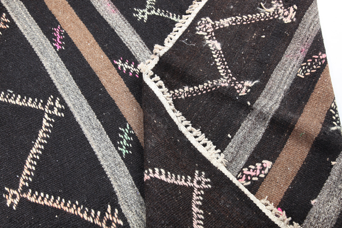 Vintage Manisa Jijim Kilim