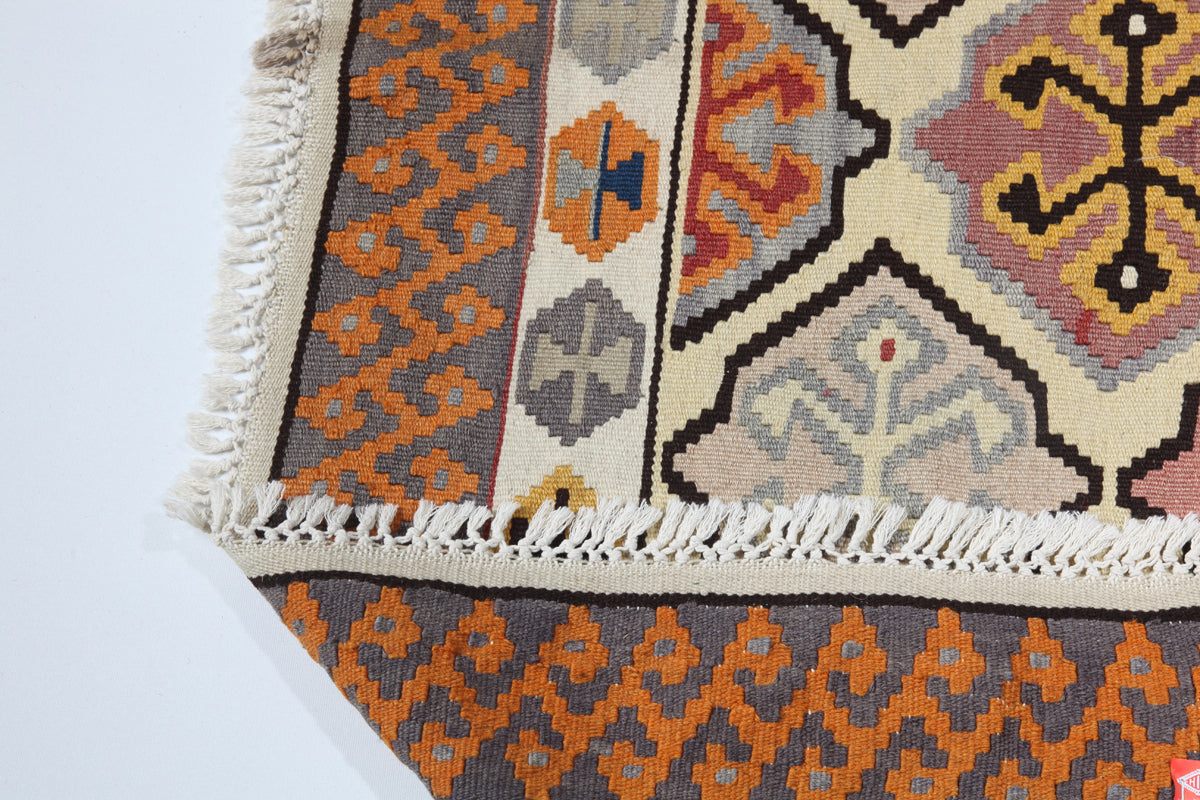 Vintage Konya Kilim