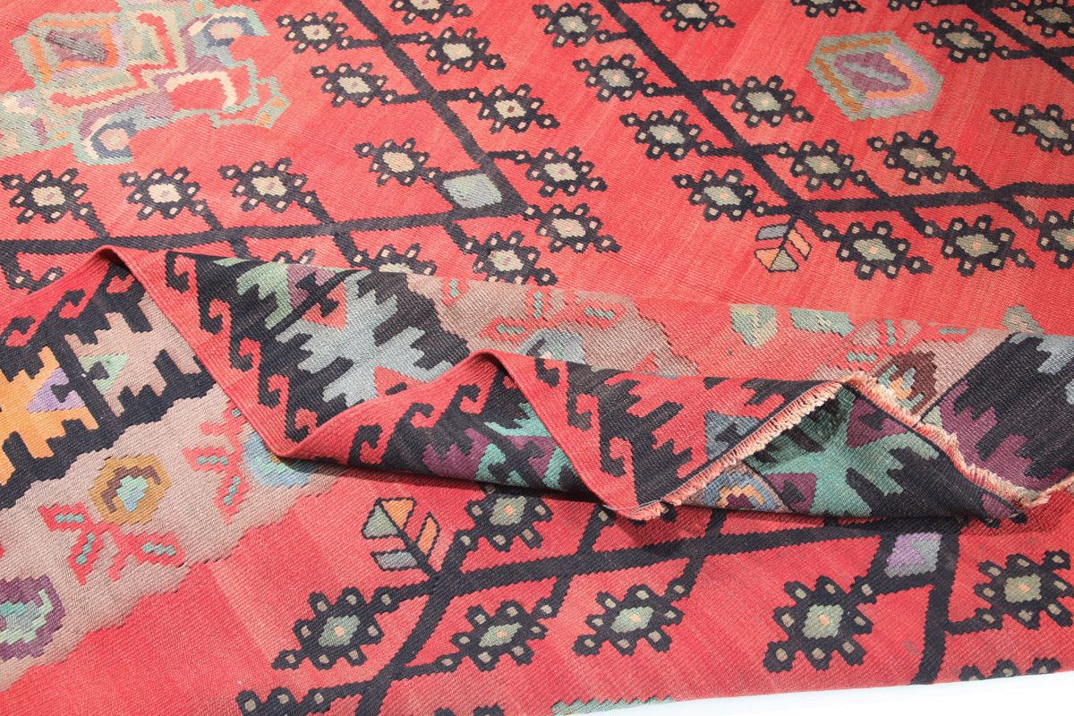 Vintage Pirot Kilim