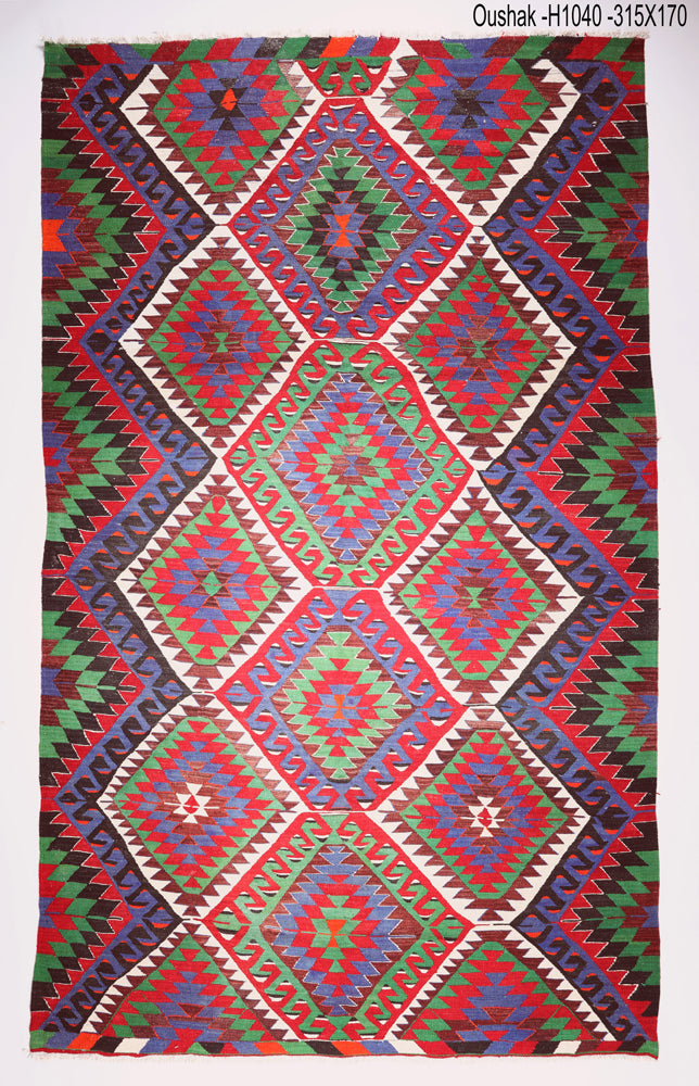 Vintage Ushak (Oushak) Kilim