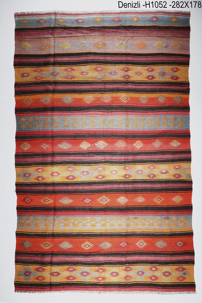 Vintage Denizli Kilim