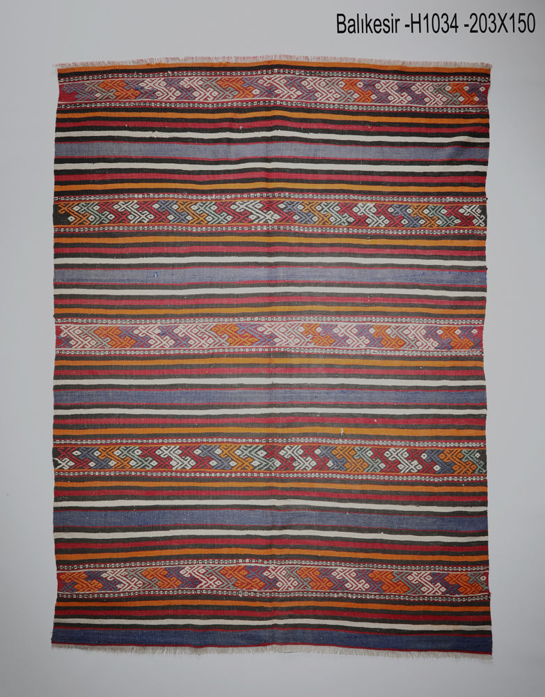 Vintage Balikkesir Kilim