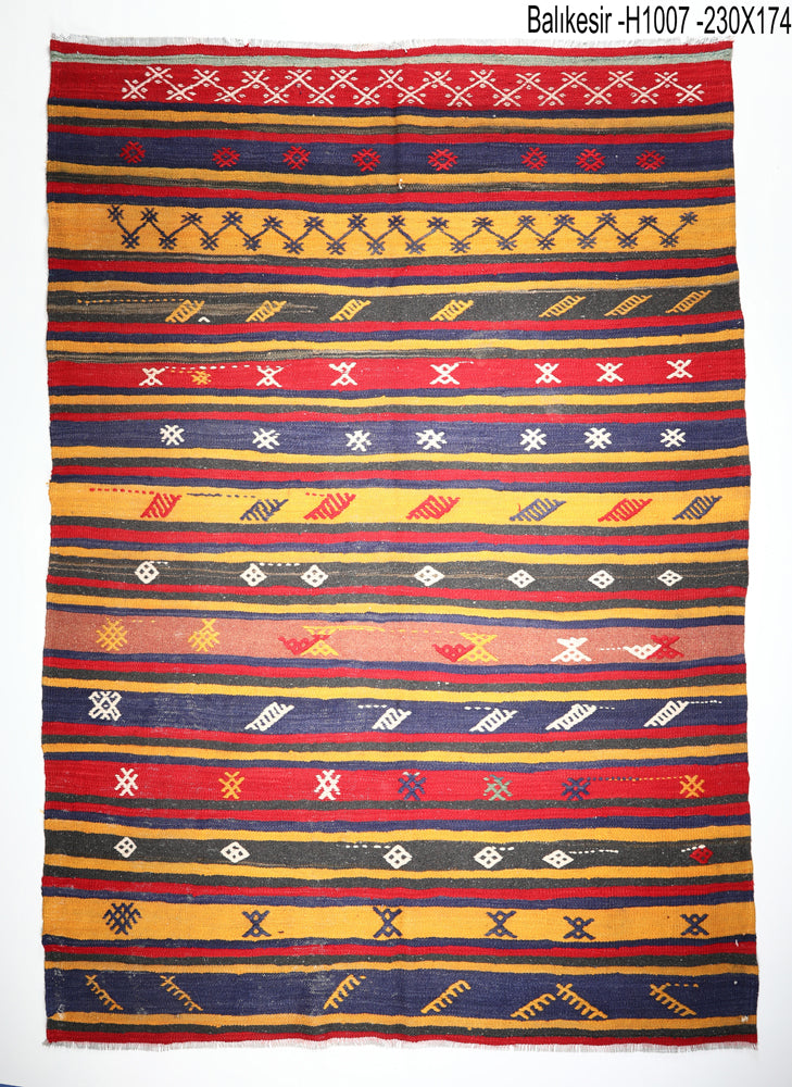 Vintage Balikkesir Kilim
