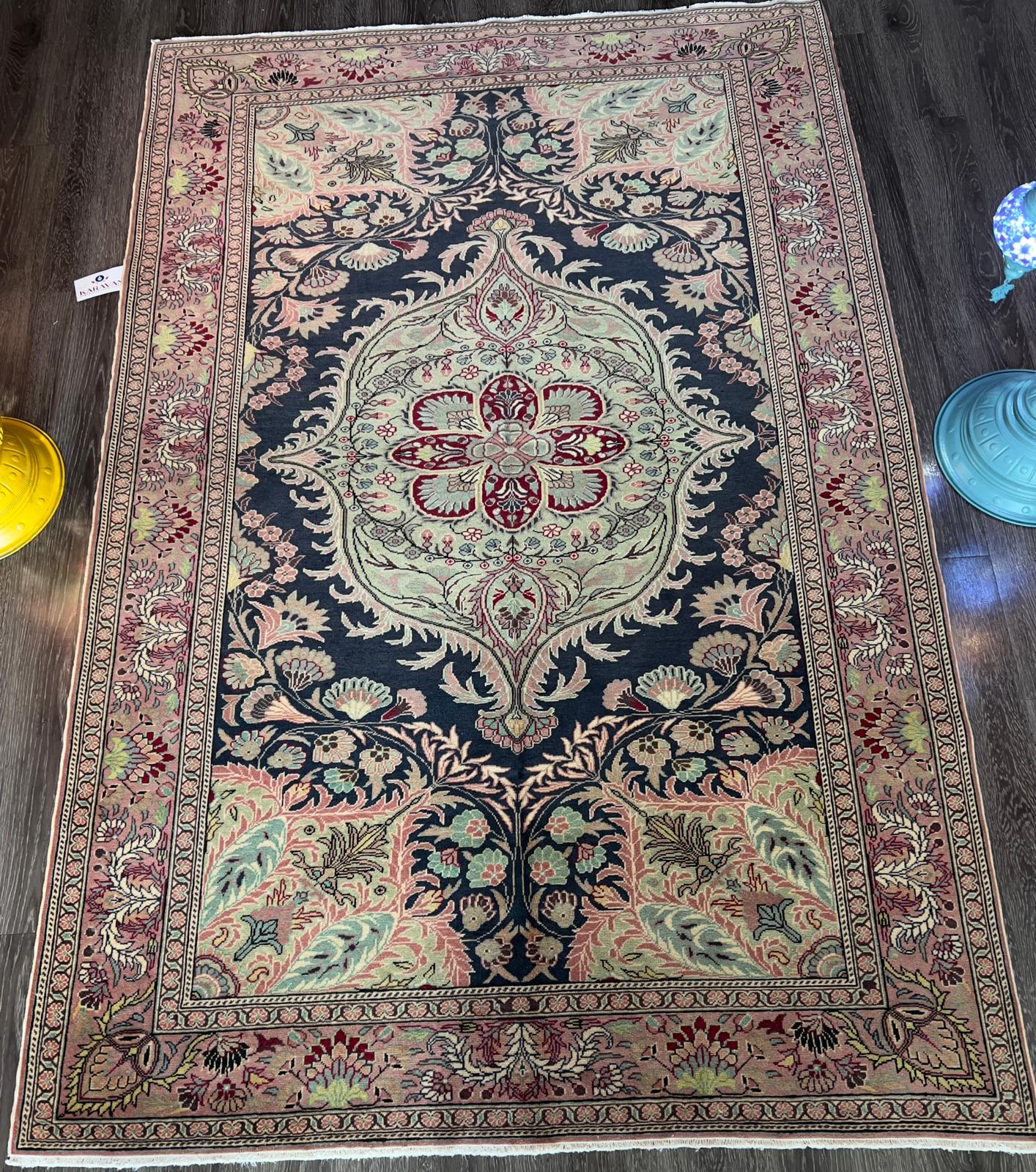 VINTAGE KAYSERI RUG/CARPET