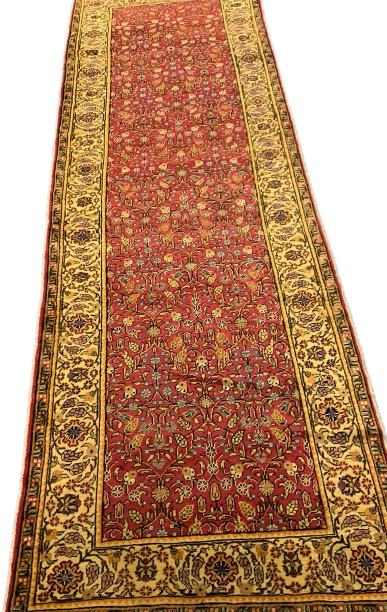 ANTIQUE KAYSERI RUNNER