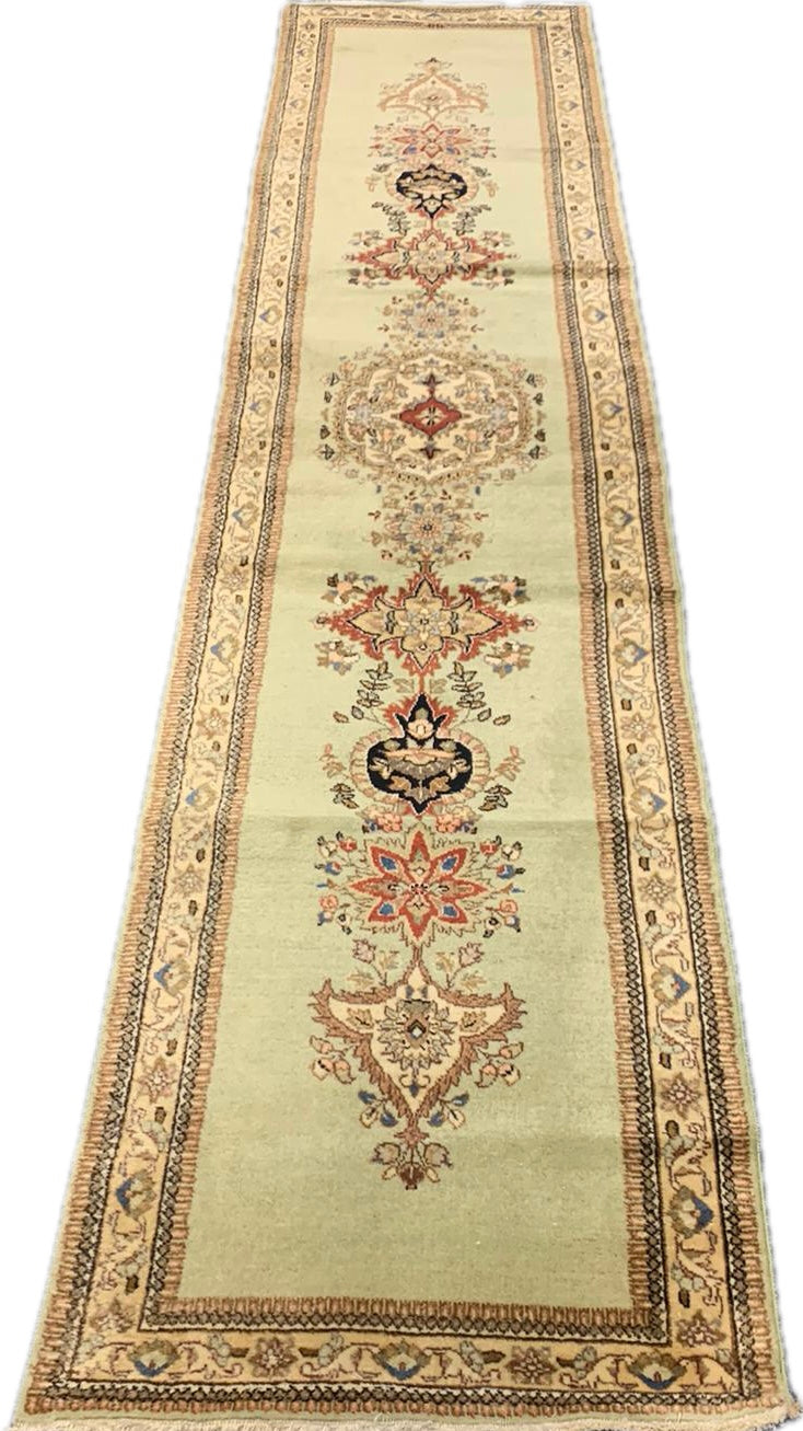 ANTIQUE KIRMAN RUNNER