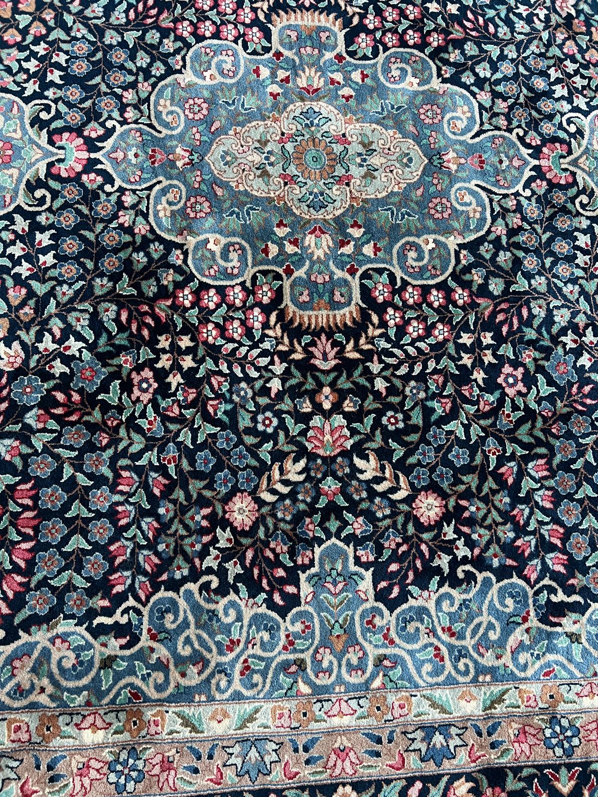 Semi-Antique Mahal