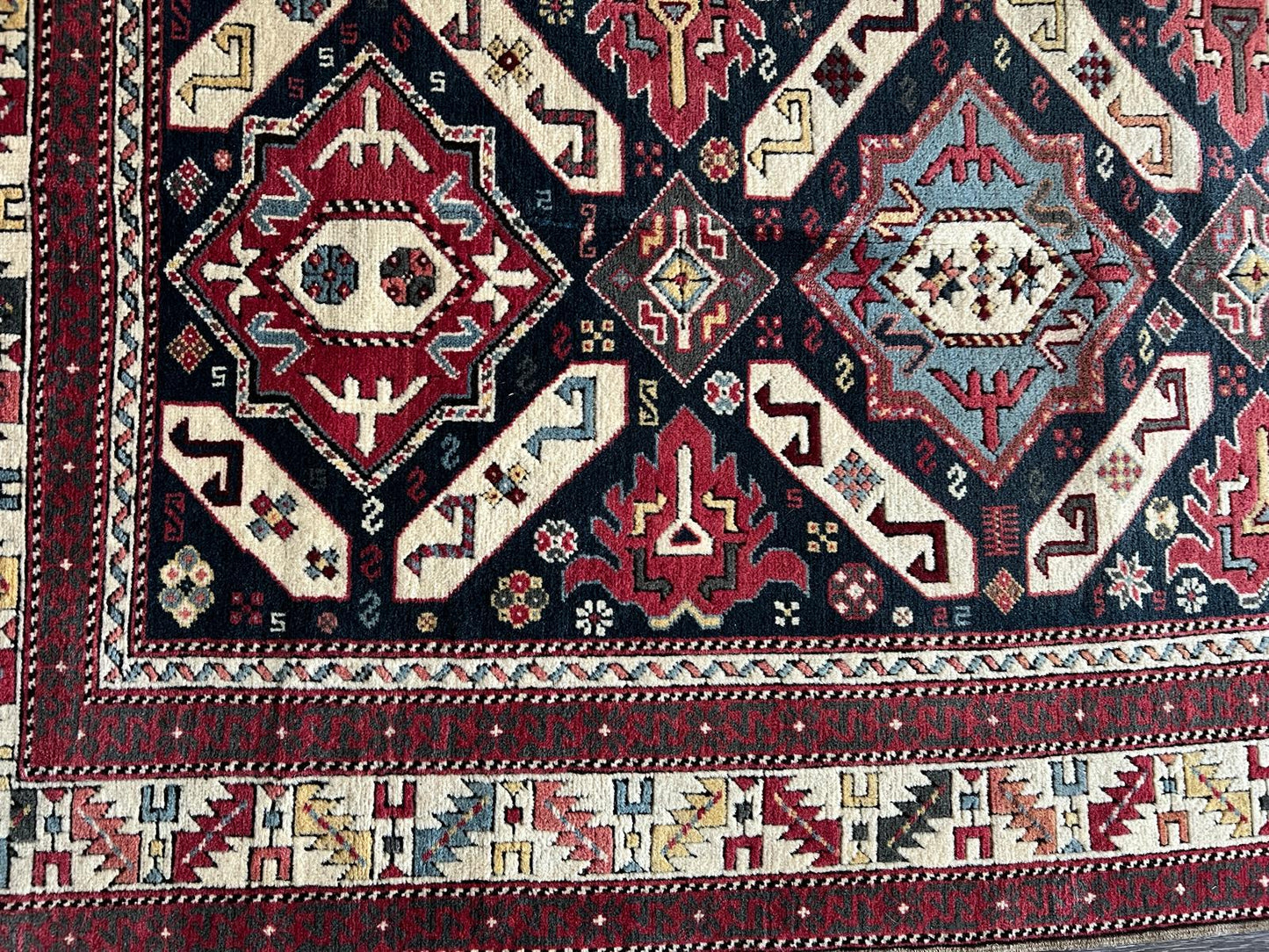 TURKISH SHIRVAN RUG/CARPET WITH HOLLY WINE GLASS