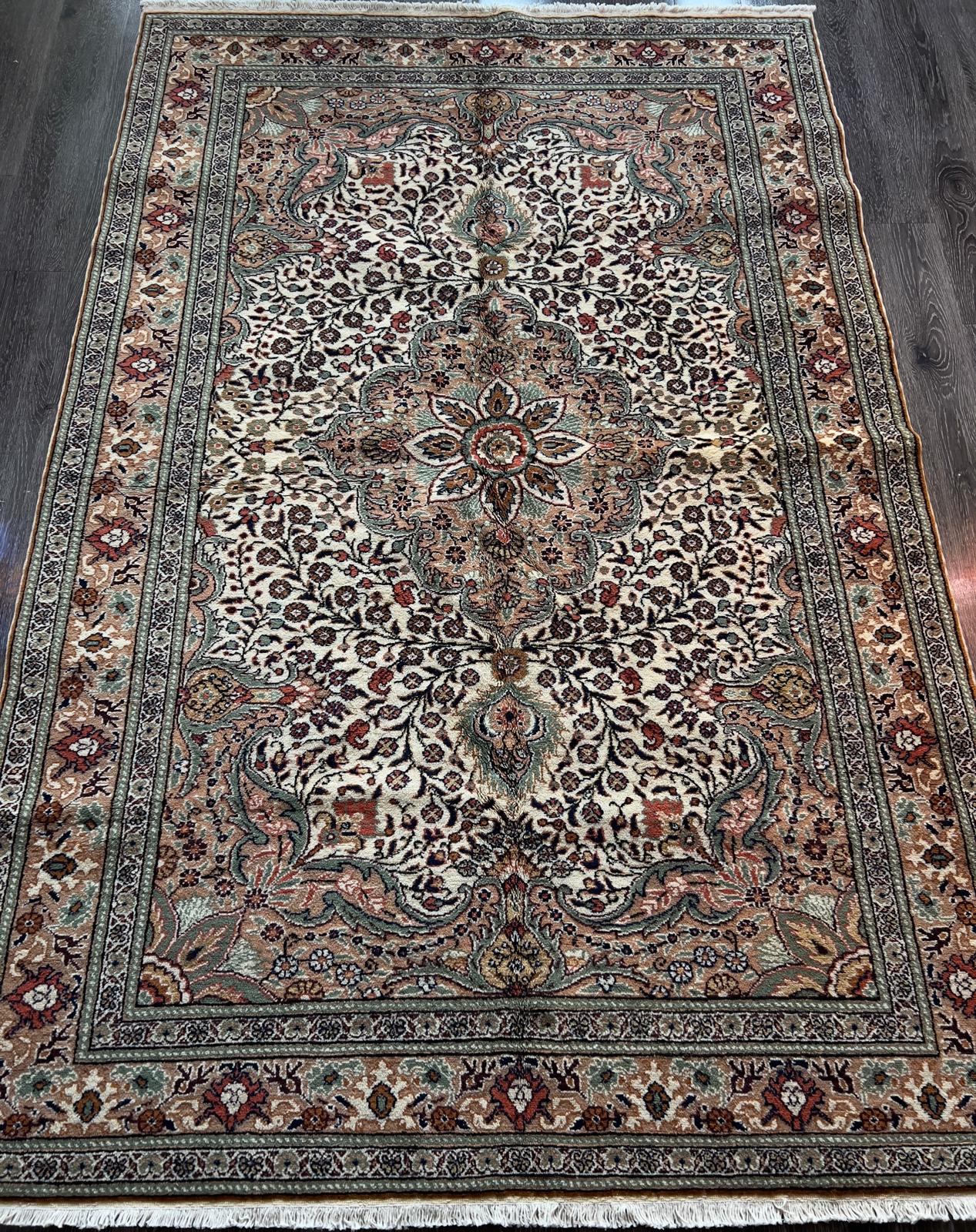 VINTAGE KAYSERI RUG