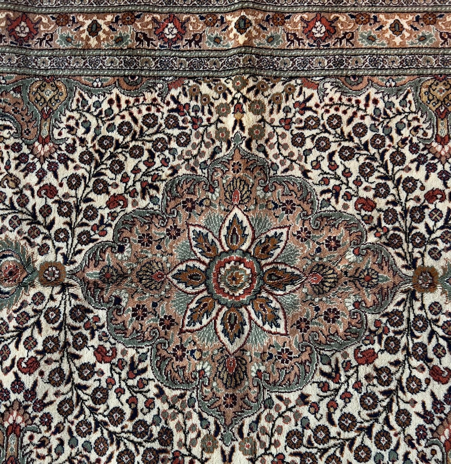 VINTAGE KAYSERI RUG