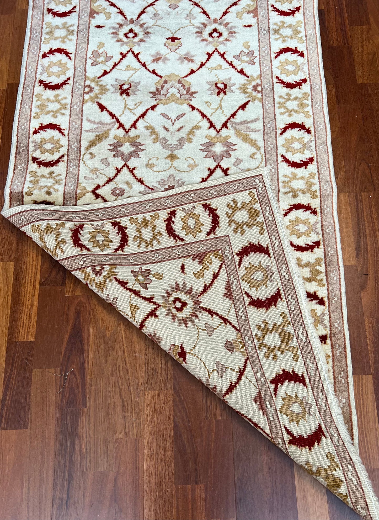 Ushak Runner