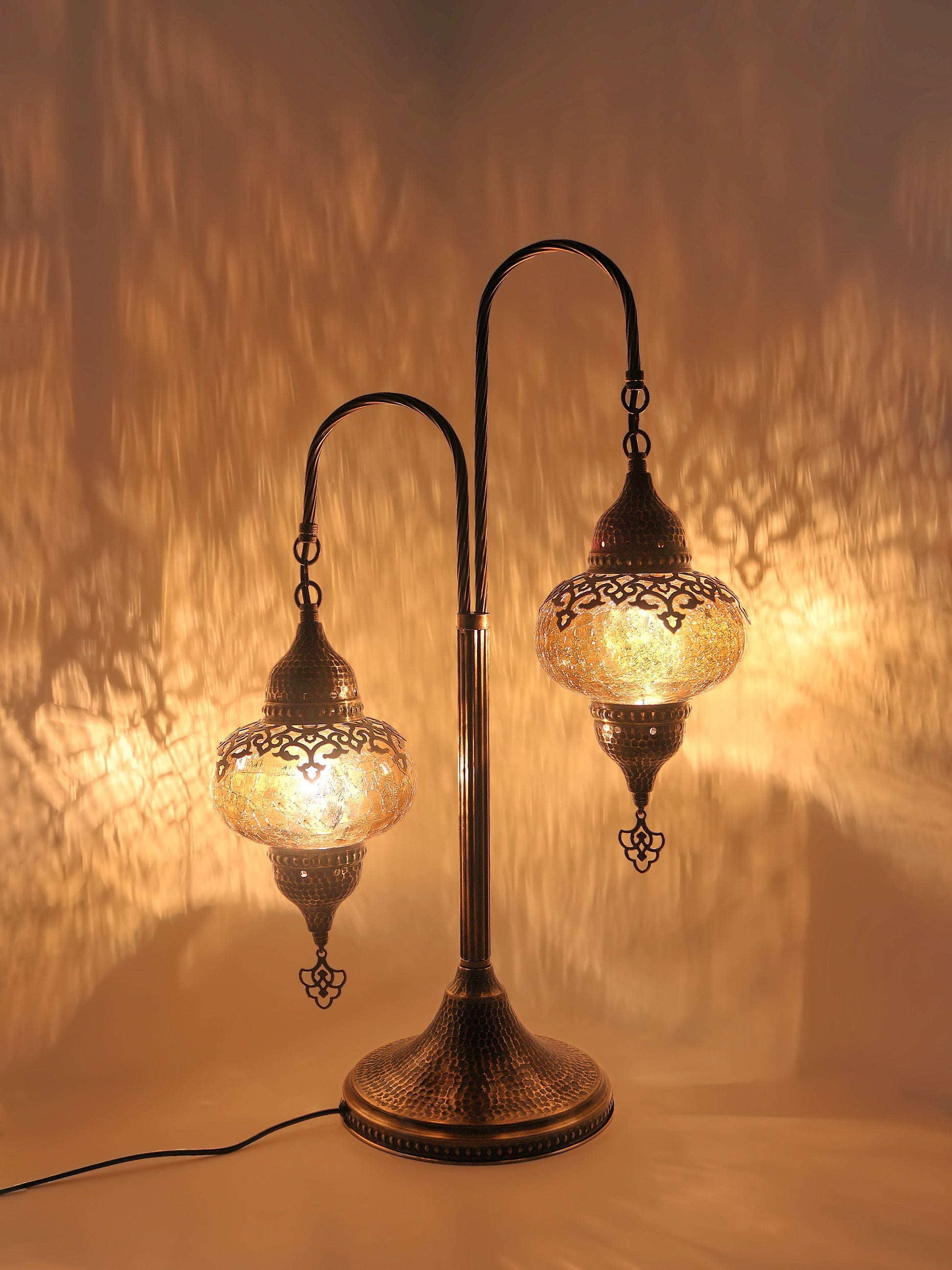 Ottoman Clear Glass Table Lamp