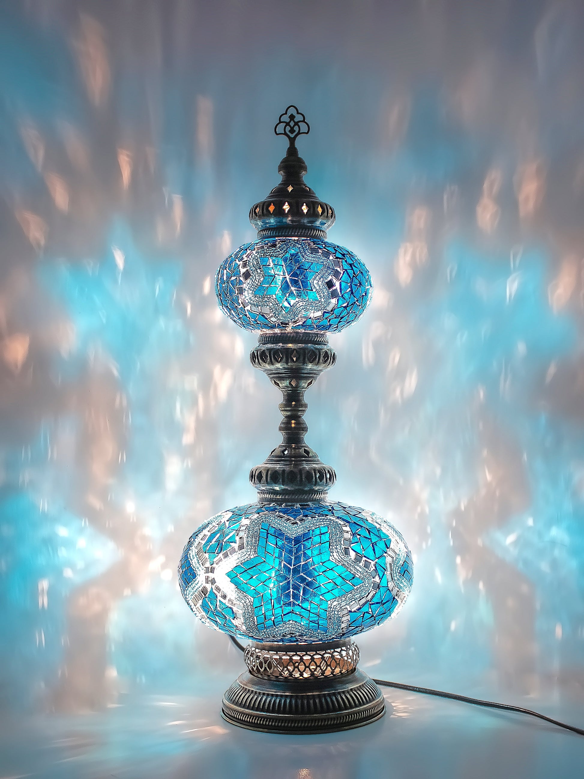 Ottoman Clear Glass Table Lamp