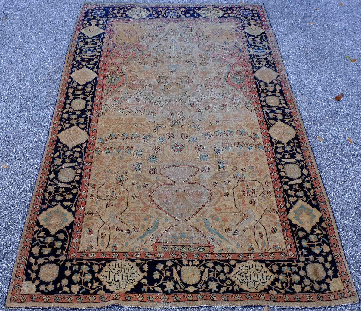 Antique Kashani Vase Rug