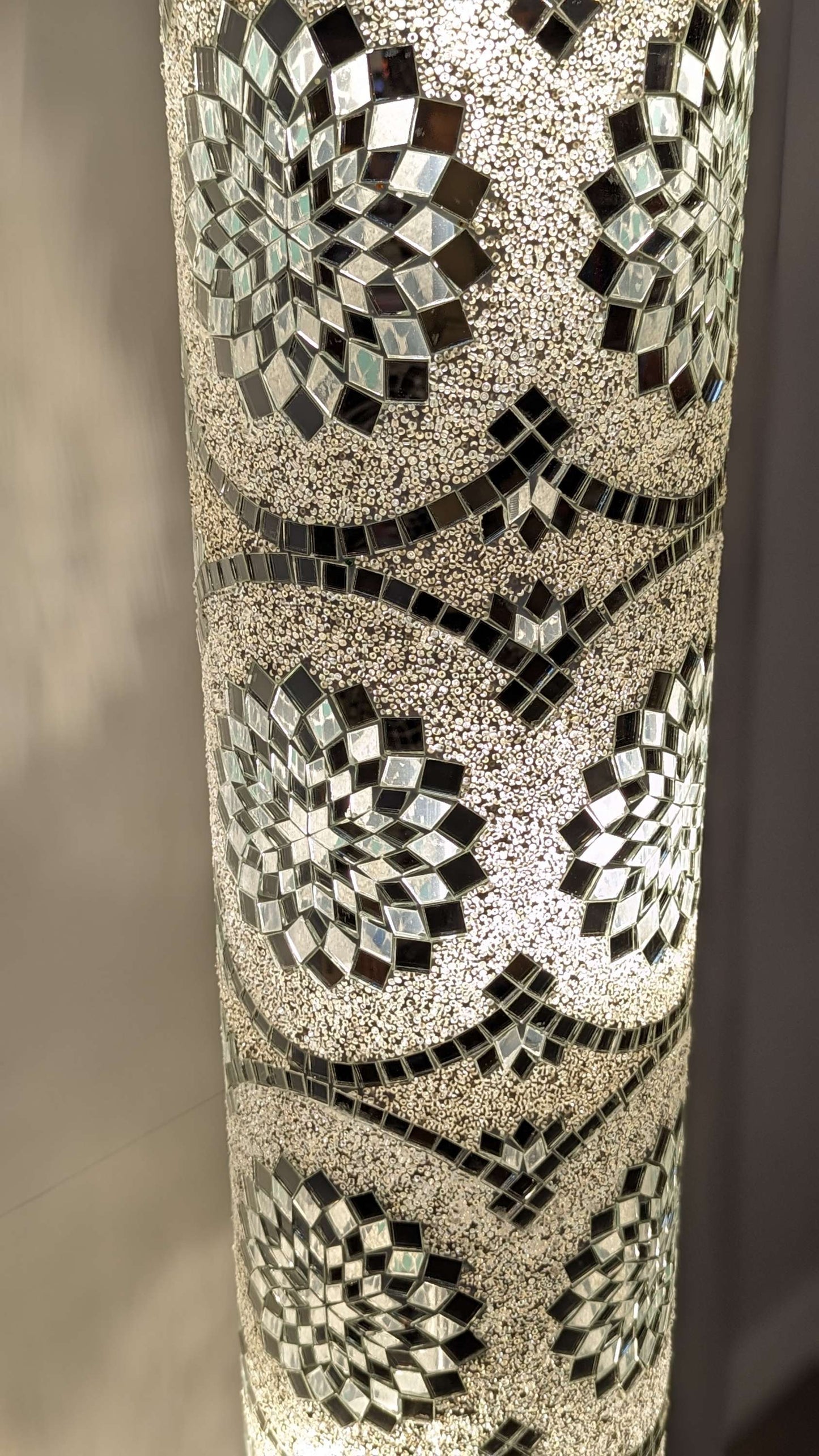 Mosaic Floor Lantern Cylinder
