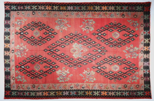 Vintage Pirot Kilim