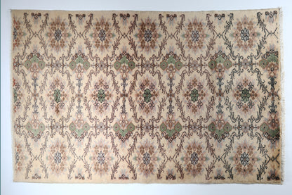 Vintage Isparta Carpet