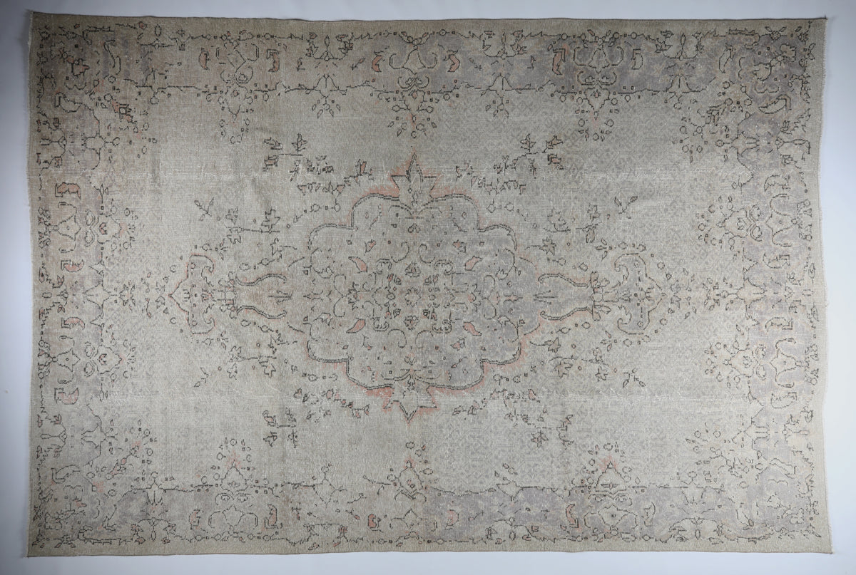 Vintage Isparta Carpet